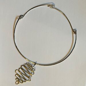 Sterling Silver Hammered Neck Ring Chocker Large Wavy Pendant.